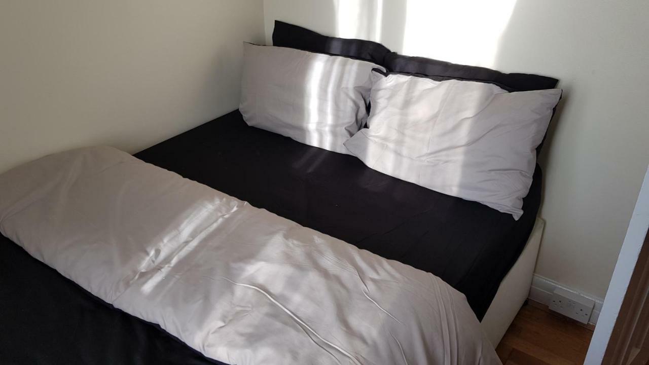 Elegant And Spacious 2 Bedroom Barnet Luaran gambar