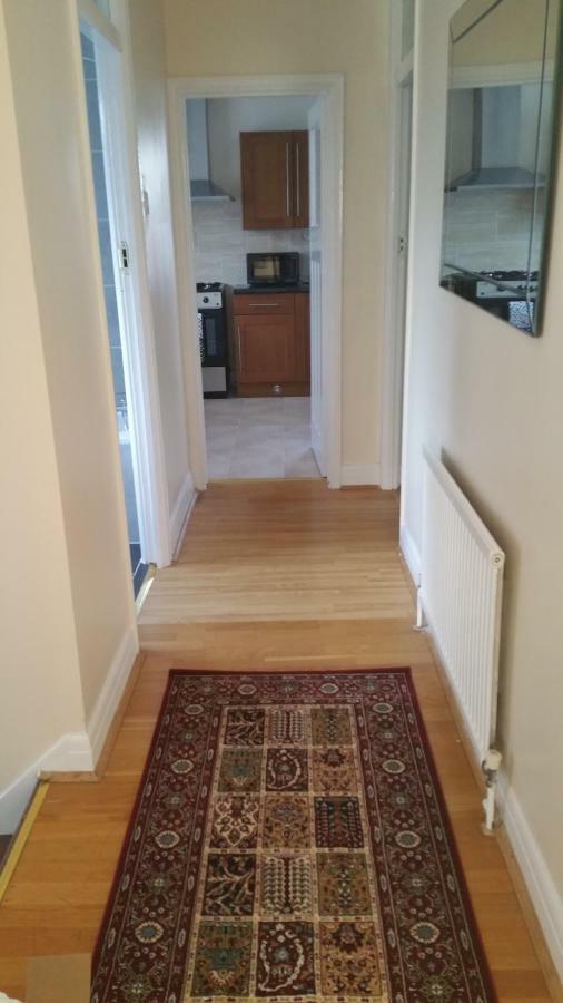 Elegant And Spacious 2 Bedroom Barnet Luaran gambar