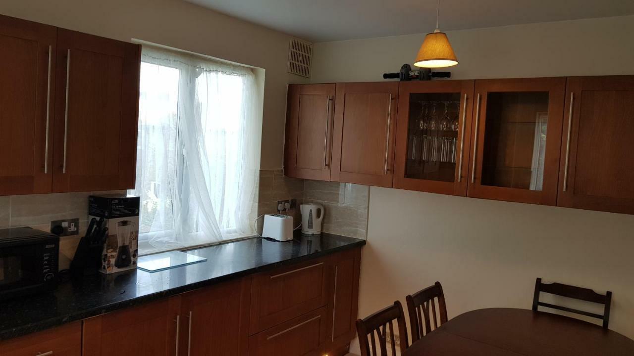 Elegant And Spacious 2 Bedroom Barnet Luaran gambar
