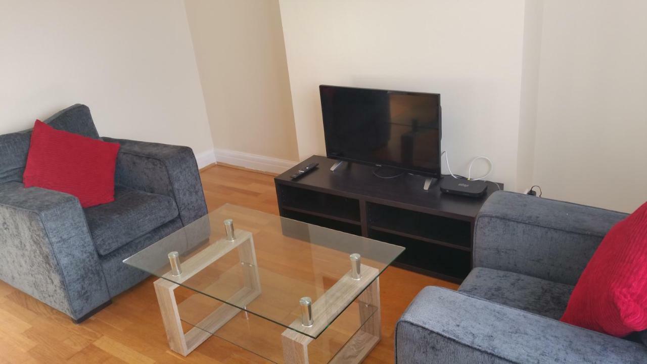 Elegant And Spacious 2 Bedroom Barnet Luaran gambar