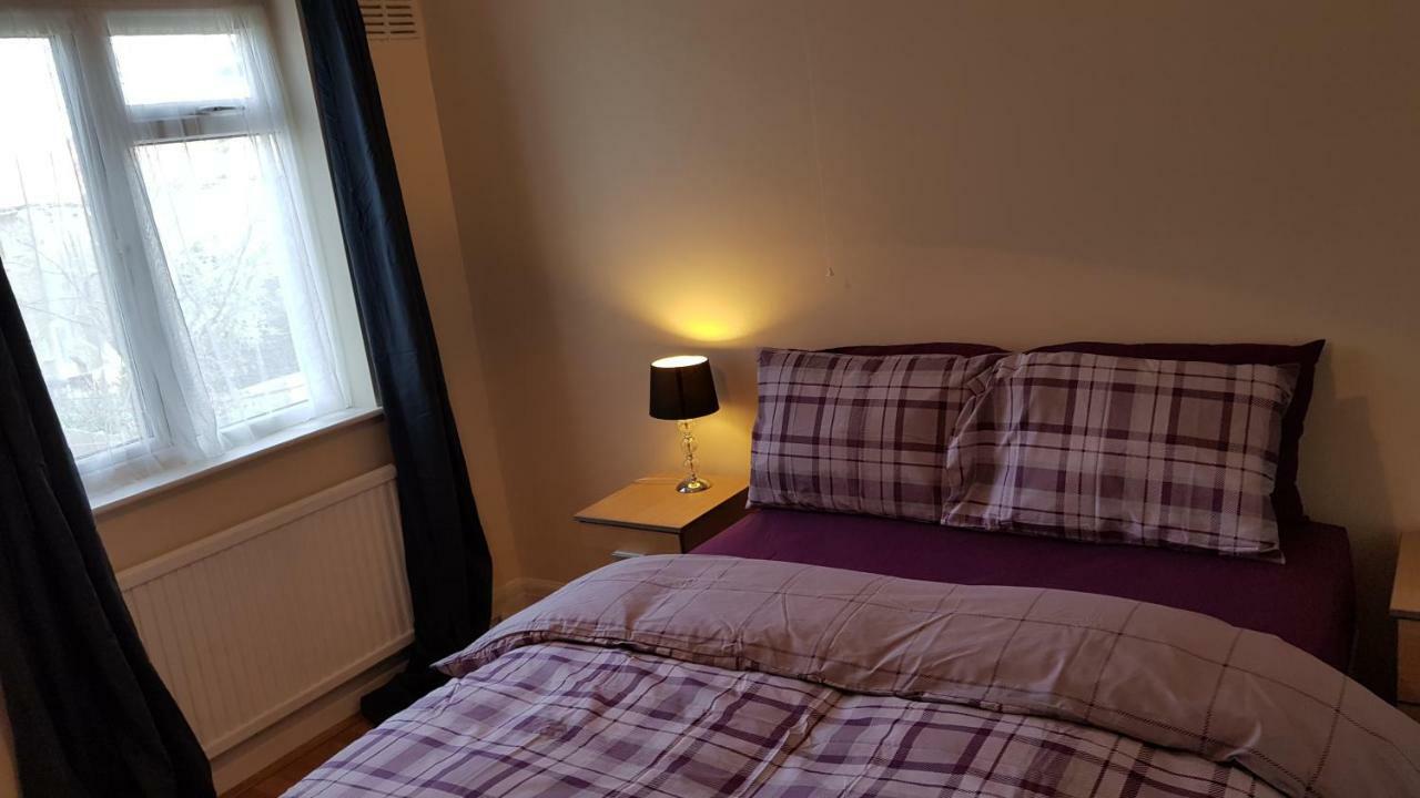 Elegant And Spacious 2 Bedroom Barnet Luaran gambar