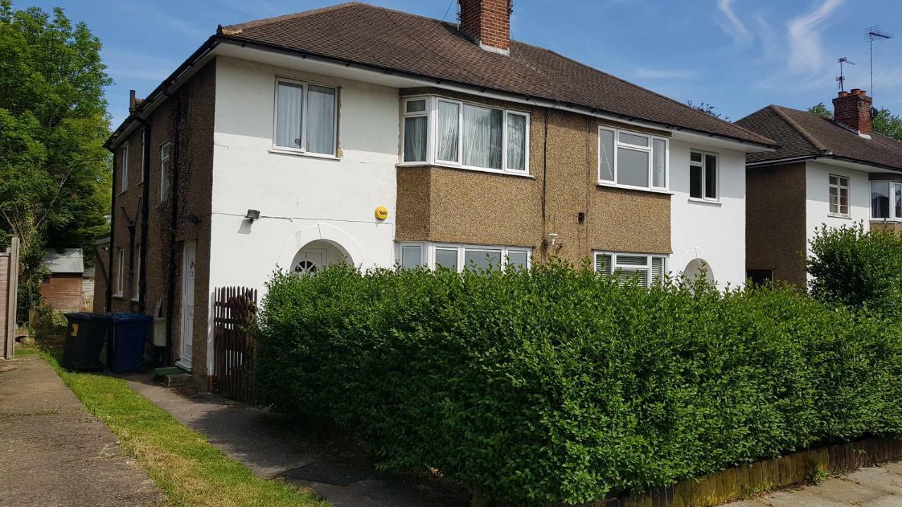 Elegant And Spacious 2 Bedroom Barnet Luaran gambar